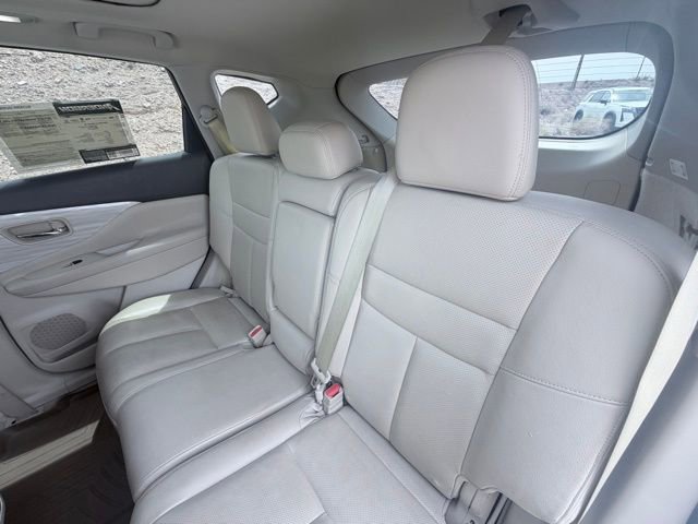 Used 2015 Nissan Murano SL w/ SL Technology Package FWD image 29