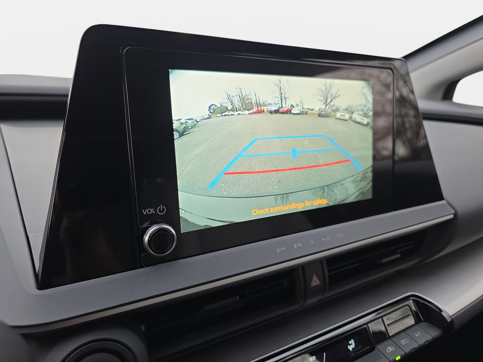 Used 2025 Toyota Prius LE image 22