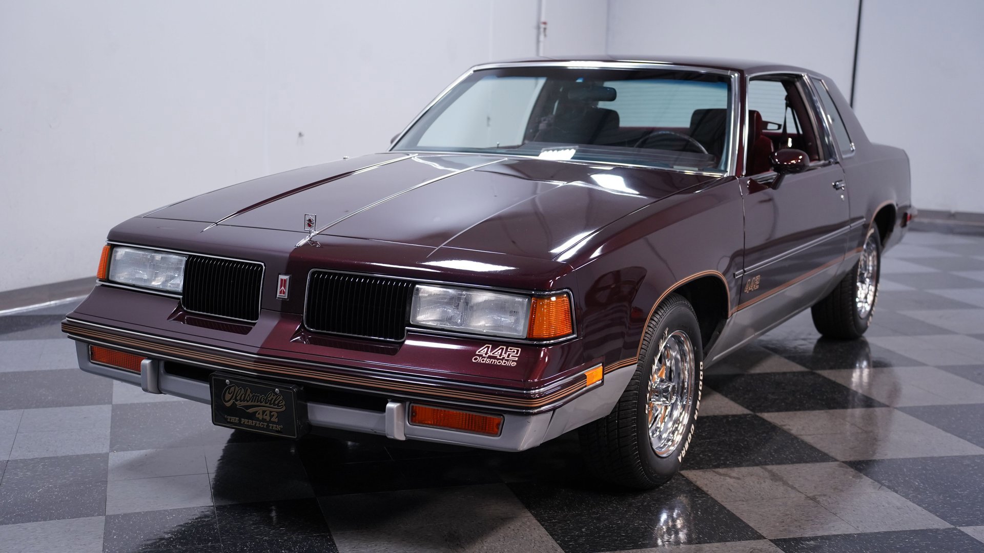 Used 1987 Oldsmobile Cutlass Supreme Salon image 16