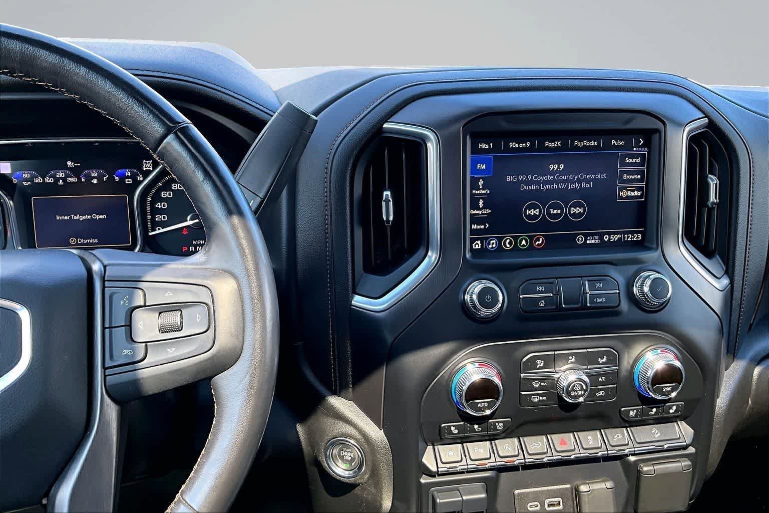 Used 2020 GMC Sierra 1500 AT4 w/ AT4 Premium Package AWD/4WD image 16