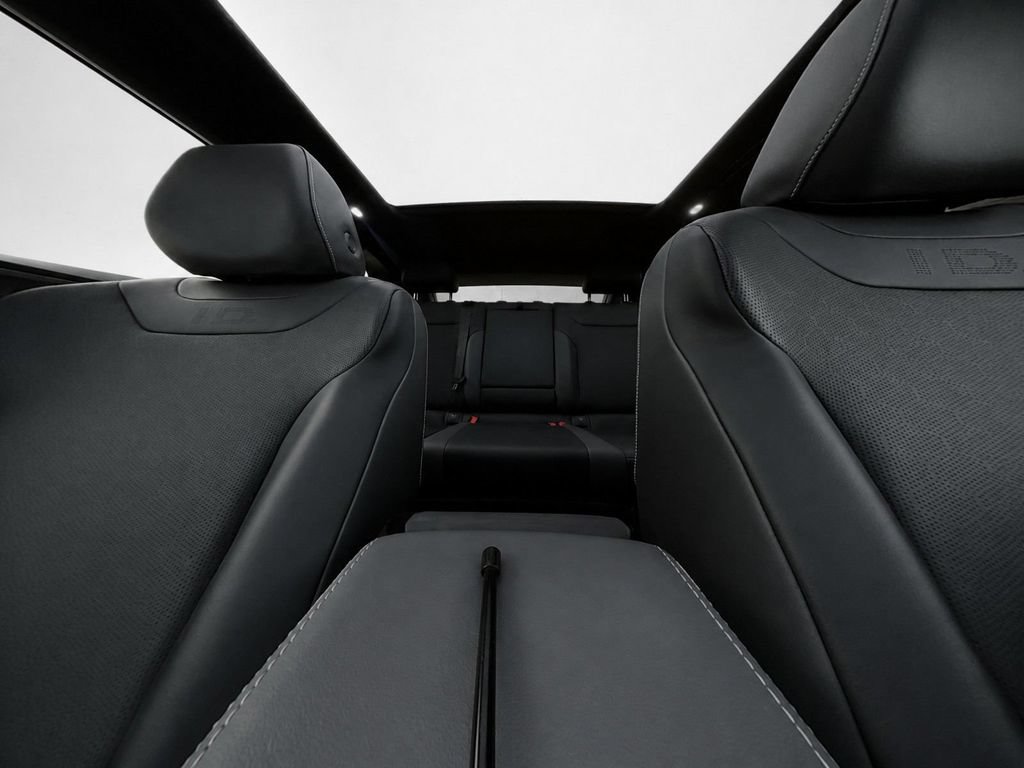 Certified 2023 Volkswagen ID.4 Pro S AWD/4WD image 26