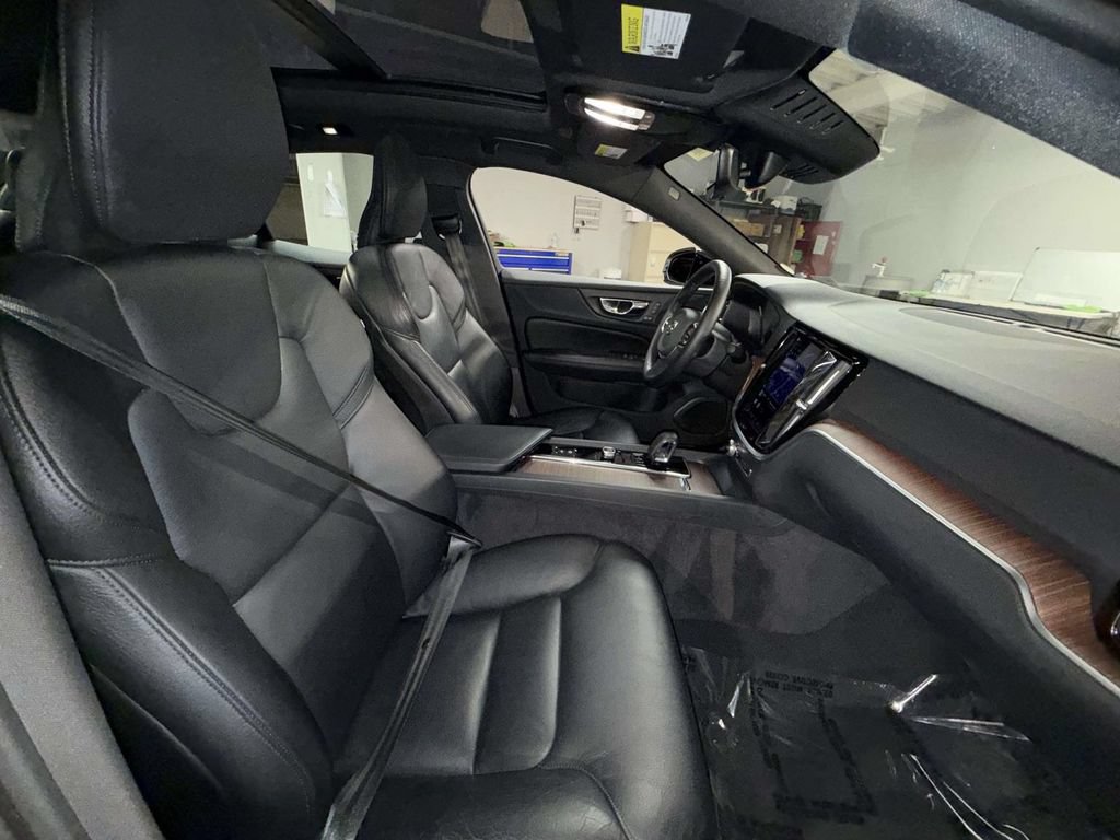 Used 2023 Volvo S60 B5 Plus w/ Climate Package FWD image 14