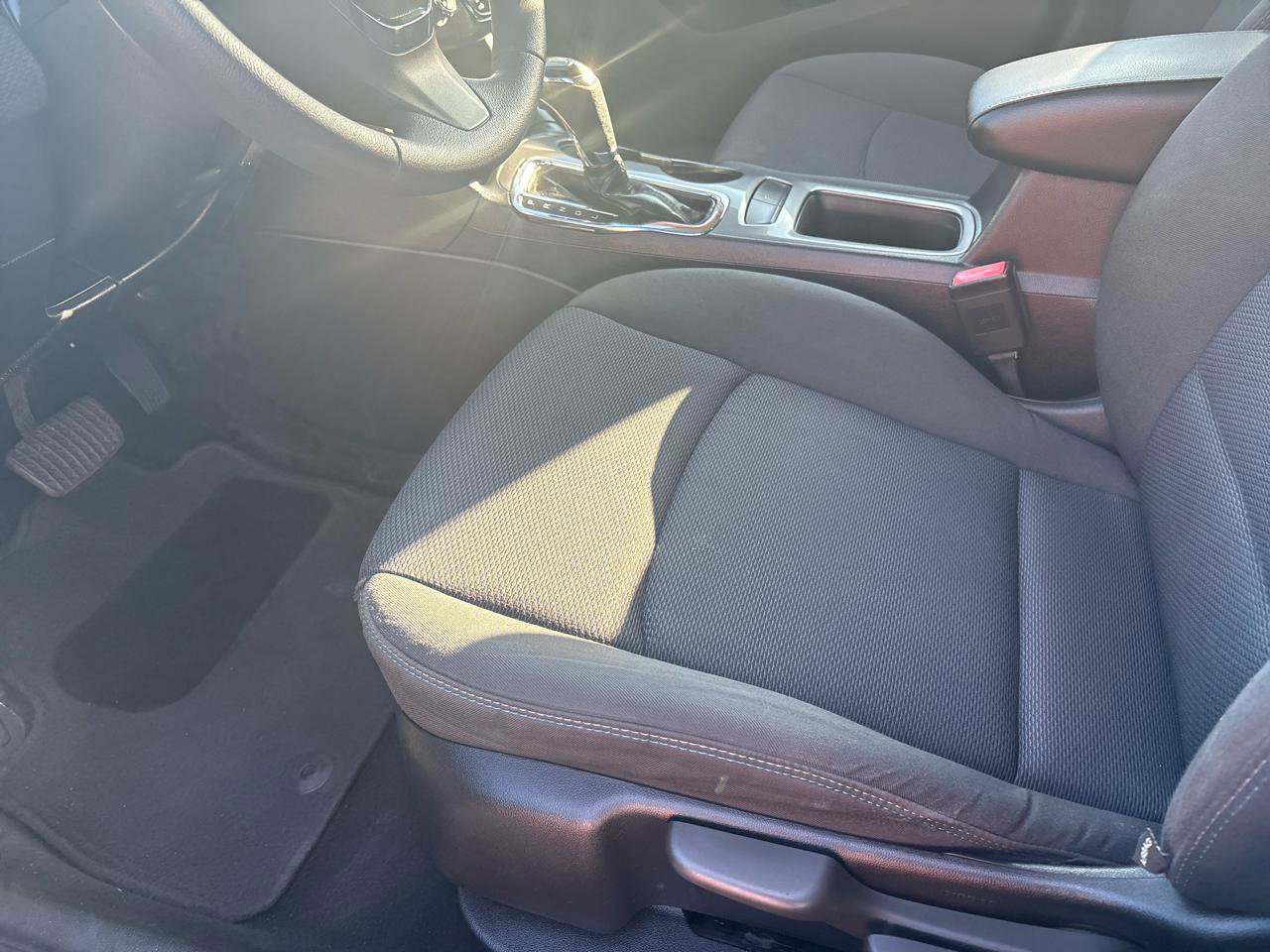 Used 2016 Chevrolet Cruze LT image 7