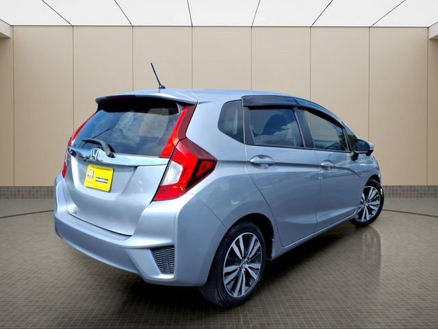 Used 2017 Honda Fit EX image 6