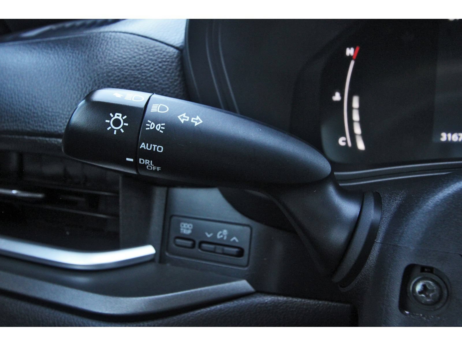 Used 2024 Toyota Grand Highlander AWD image 21