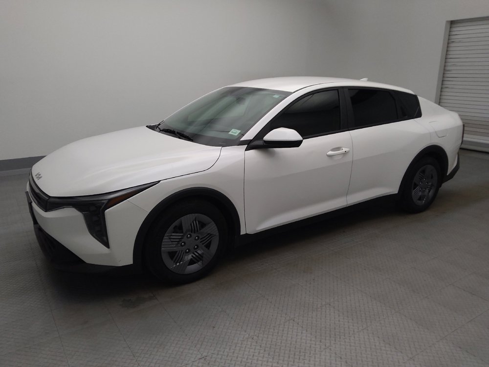 Used 2025 Kia K4 FWD image 2