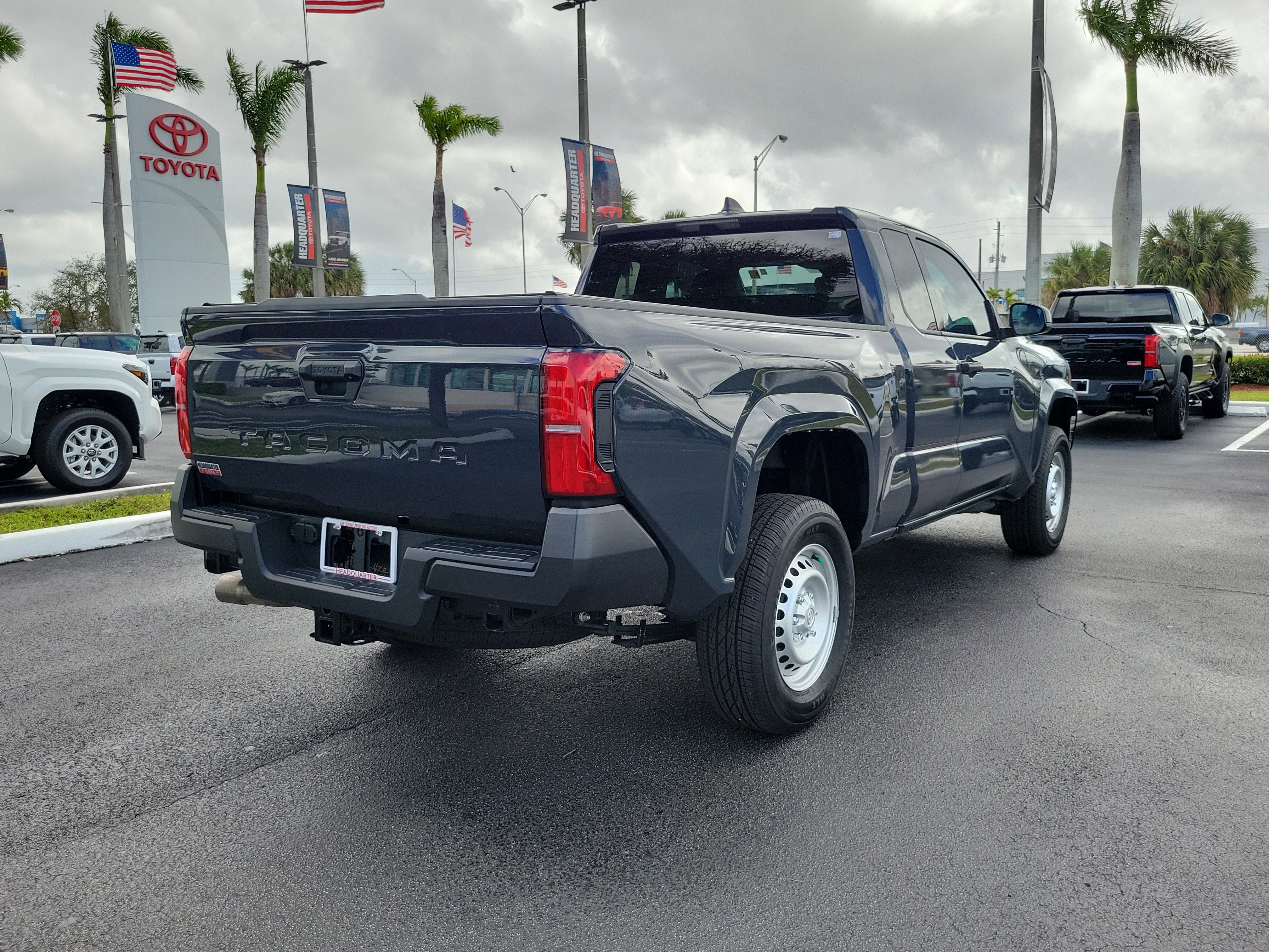 Used 2025 Toyota Tacoma SR w/ Towing Package image 11