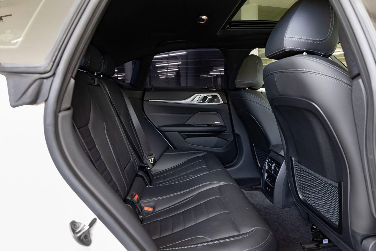 Certified 2023 BMW i4 M50 image 27