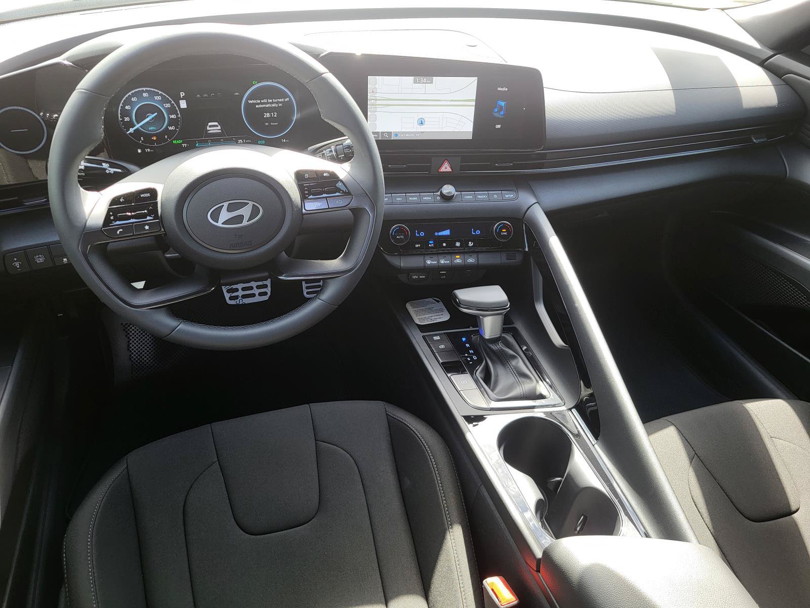 New 2026 Hyundai Elantra SEL FWD image 12