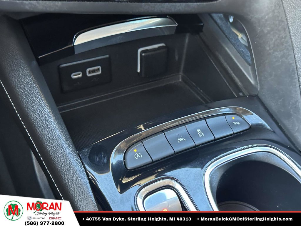 Certified 2022 Buick Envision Preferred FWD image 27