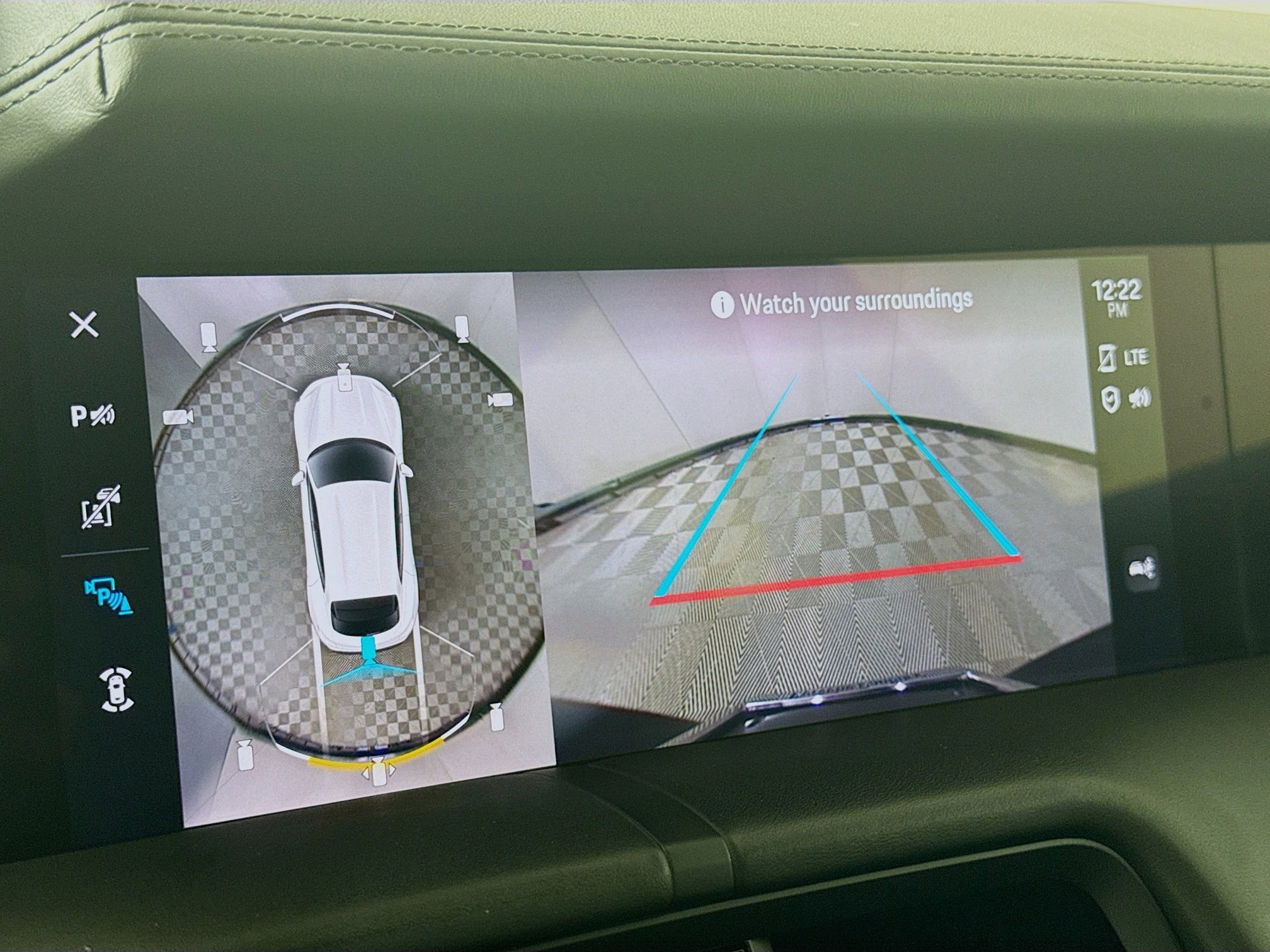 Certified 2024 Porsche Taycan 4 Cross Turismo image 19