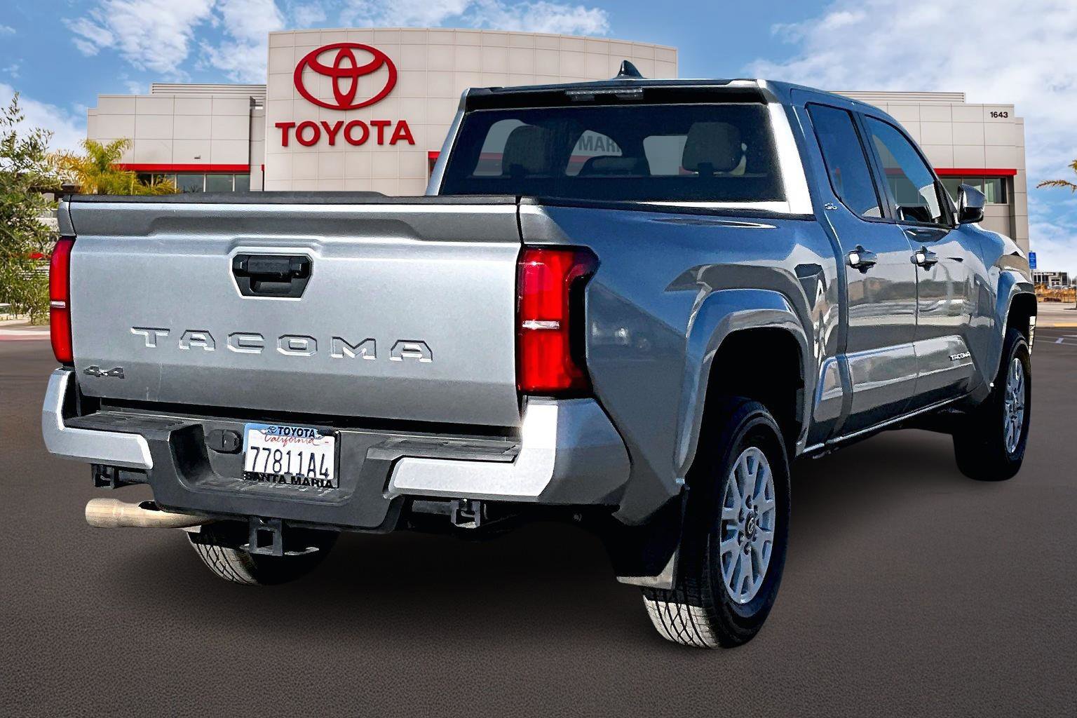 Certified 2024 Toyota Tacoma SR5 image 12