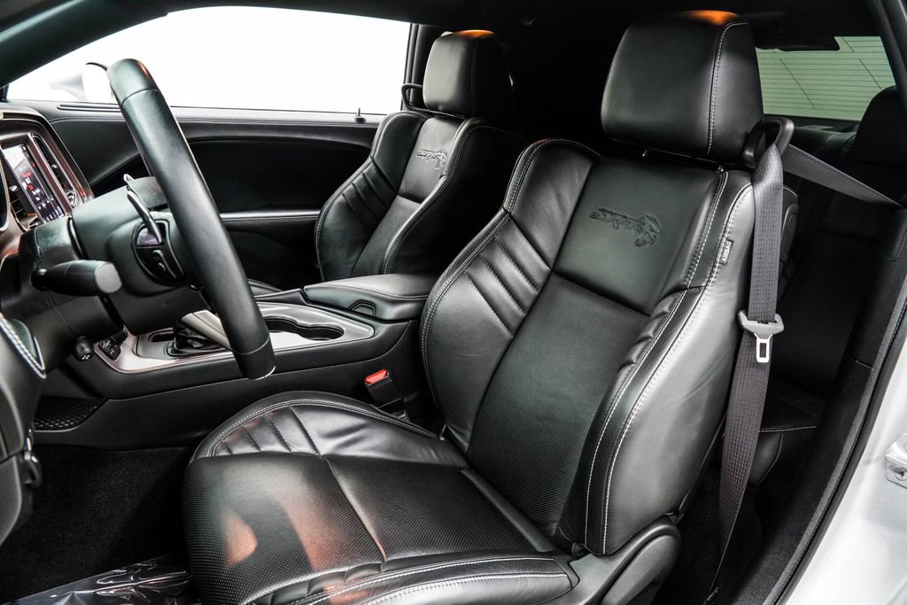 Used 2023 Dodge Challenger SRT Hellcat RWD image 15