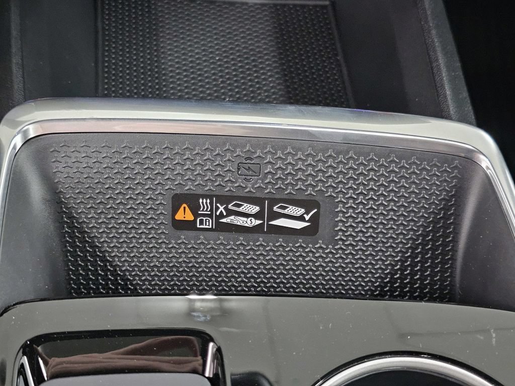 New 2027 Chevrolet Equinox LT w/ Convenience Package II FWD image 23