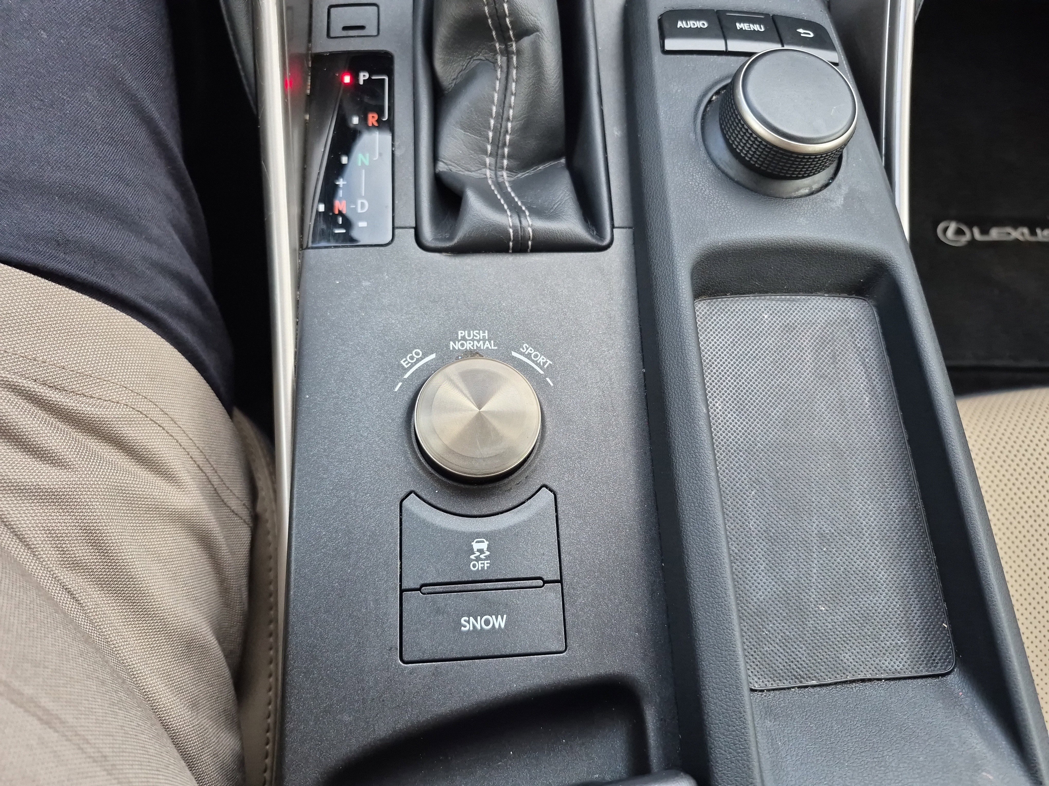 Used 2020 Lexus IS 300 image 29