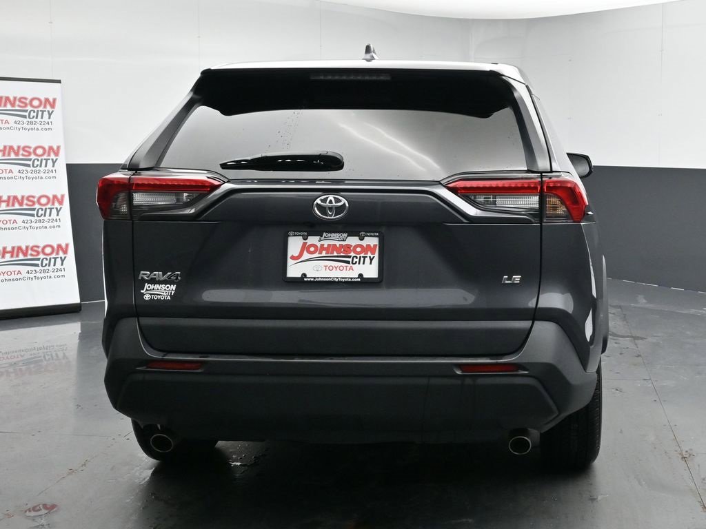 Used 2023 Toyota RAV4 LE image 8