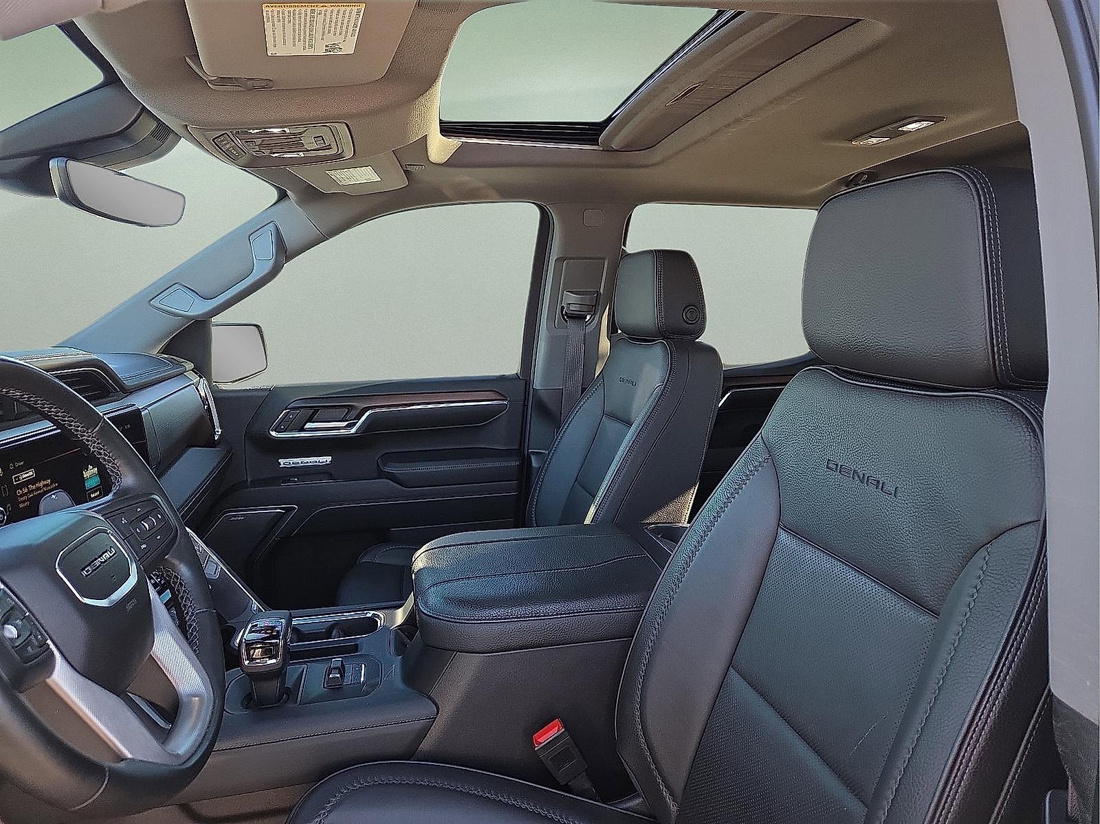 Used 2024 GMC Sierra 1500 Denali w/ Denali Reserve Package image 13