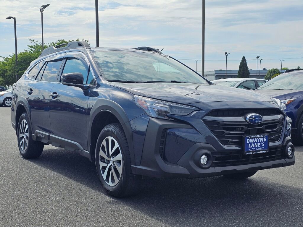 Used 2025 Subaru Outback Premium AWD/4WD image 7
