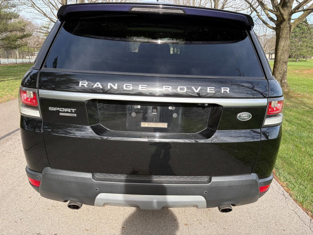 Used 2016 Land Rover Range Rover Sport HSE image 12