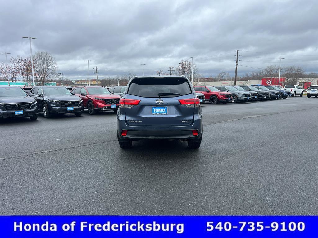 Used 2018 Toyota Highlander XLE image 7