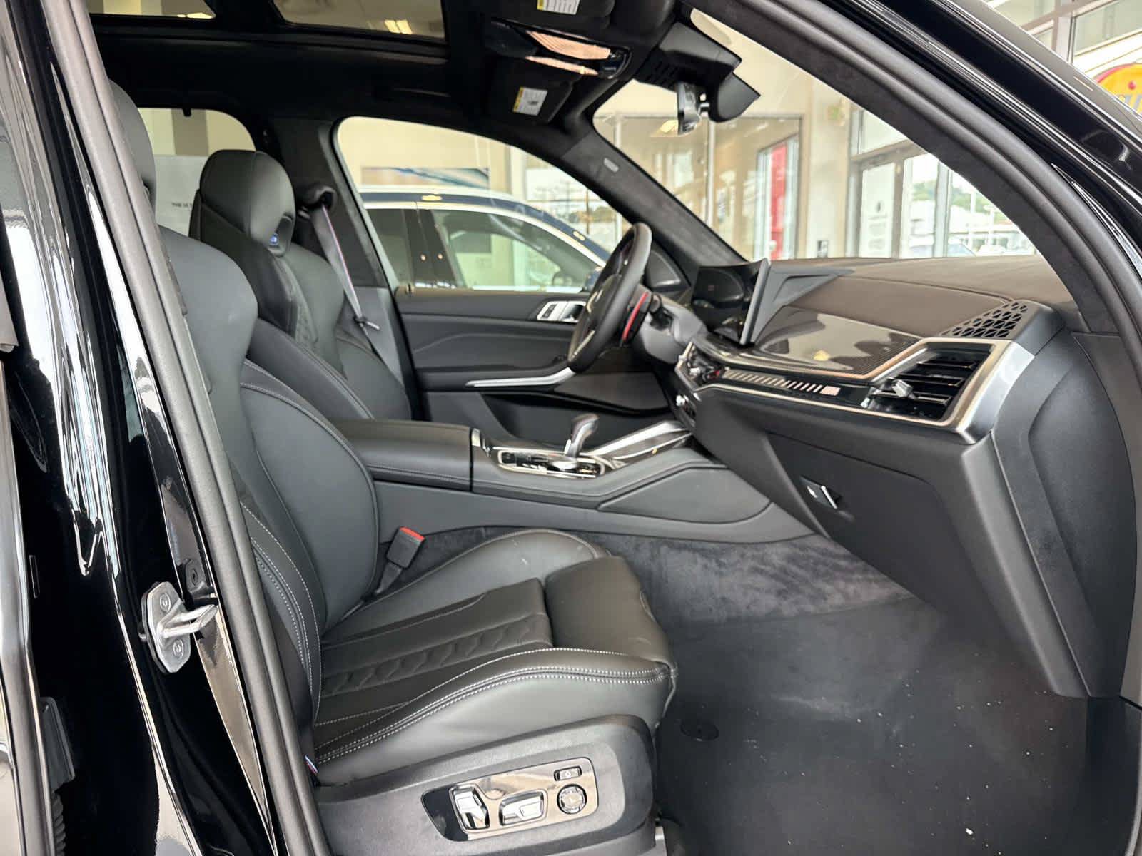 New 2026 BMW X5 M Competition w/ Executive Package AWD/4WD image 16
