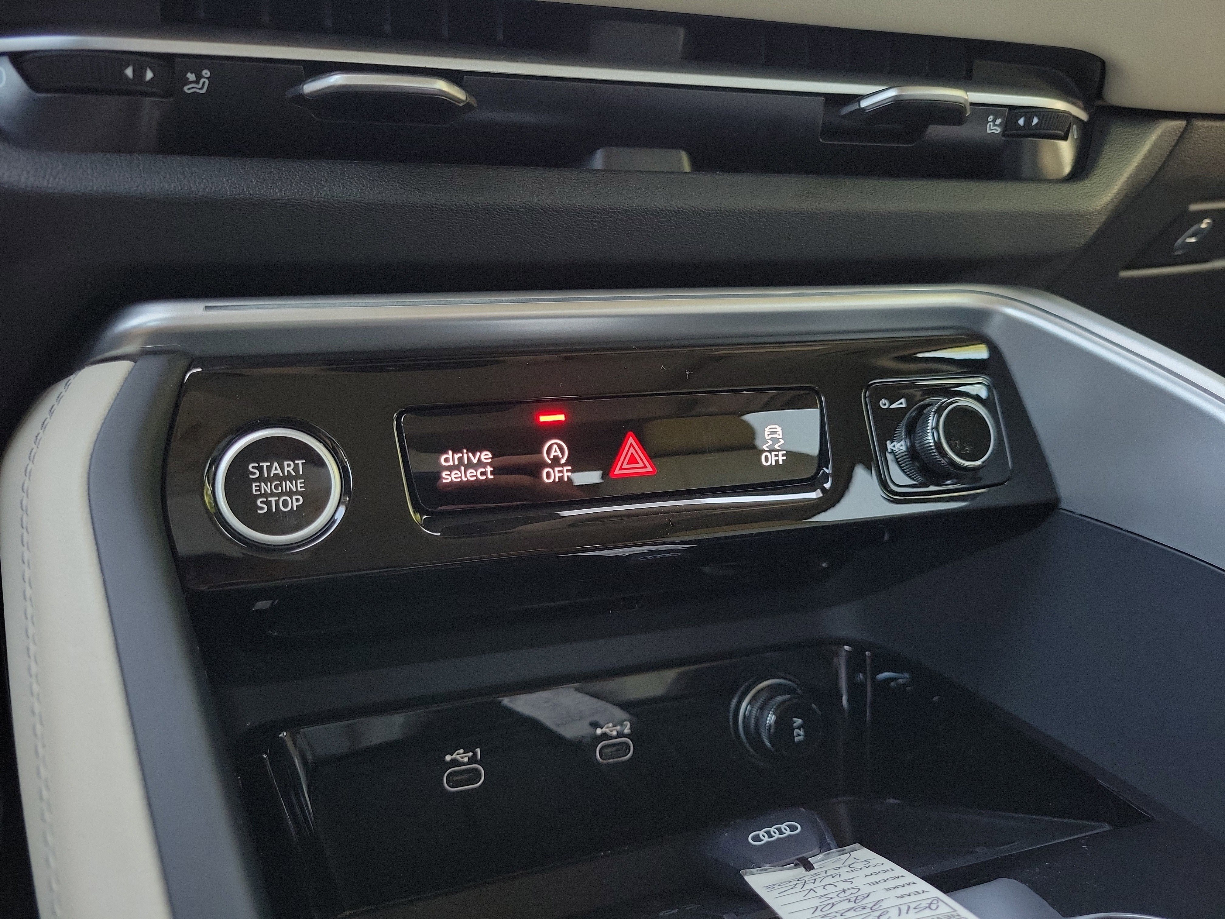 Used 2025 Audi Q5 Premium w/ Convenience Package AWD/4WD image 24