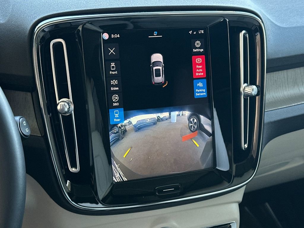 Certified 2023 Volvo XC40 B5 Ultimate w/ Protection Package Premier AWD/4WD image 19