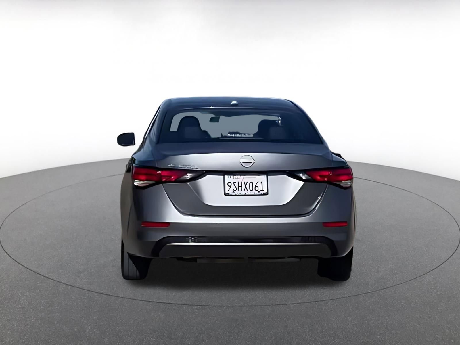 Used 2025 Nissan Sentra SV image 16