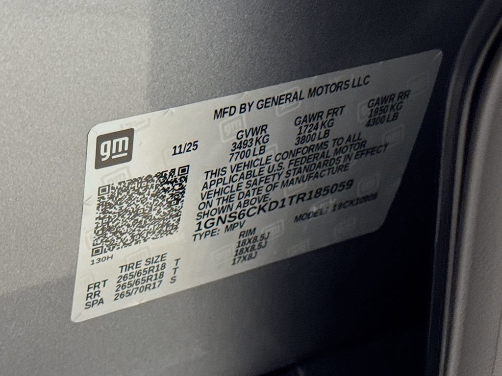 Used 2026 Chevrolet Suburban LT w/ Comfort Package AWD/4WD image 32