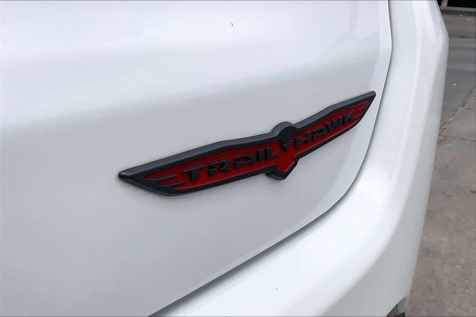 Used 2022 Jeep Compass Trailhawk AWD/4WD image 10