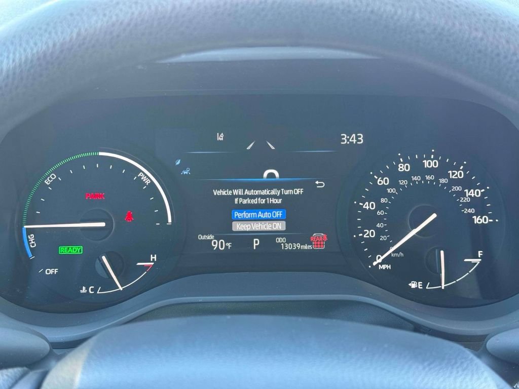 Used 2025 Toyota Sienna LE AWD/4WD image 26
