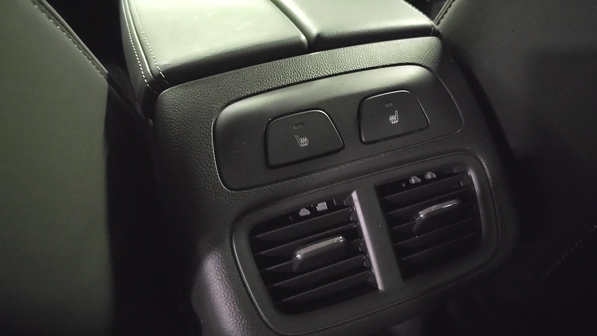 Used 2021 Buick Envision Avenir w/ Technology Package II image 15