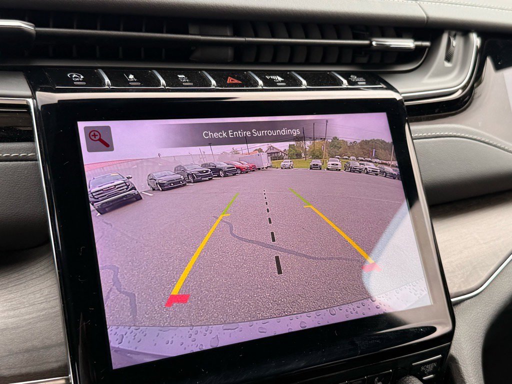 Used 2024 Jeep Grand Cherokee L Overland w/ Trailer Tow Package image 27