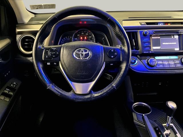 Used 2015 Toyota RAV4 Limited AWD/4WD image 6