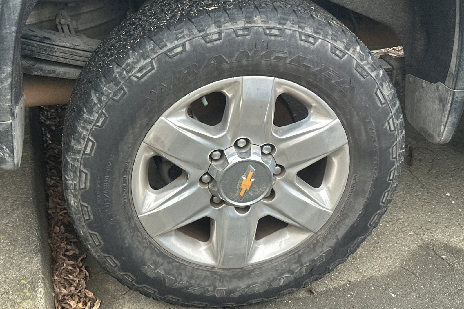 Used 2023 Chevrolet Silverado 2500 LTZ w/ LTZ Premium Package image 7