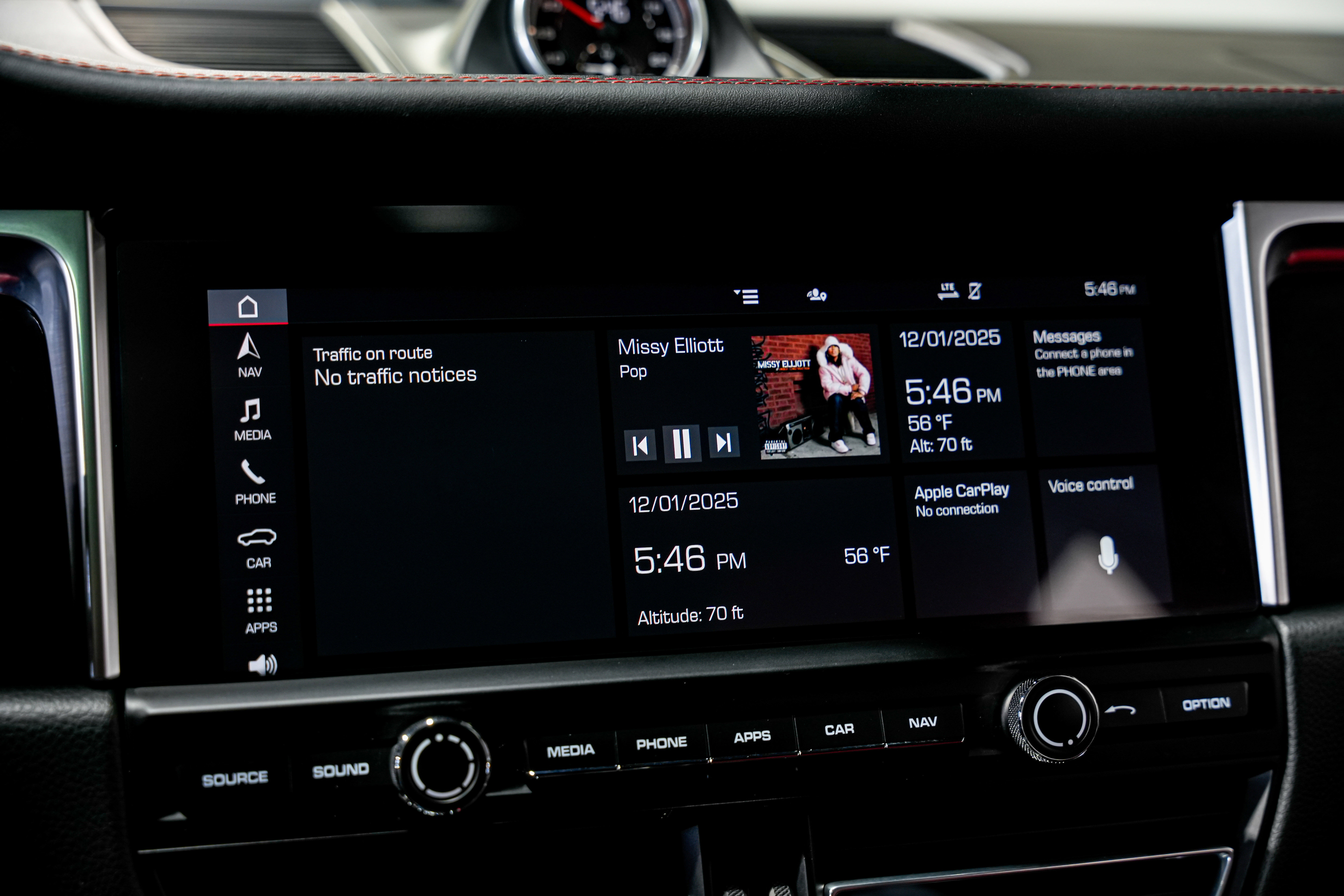 Used 2021 Porsche Macan GTS image 14