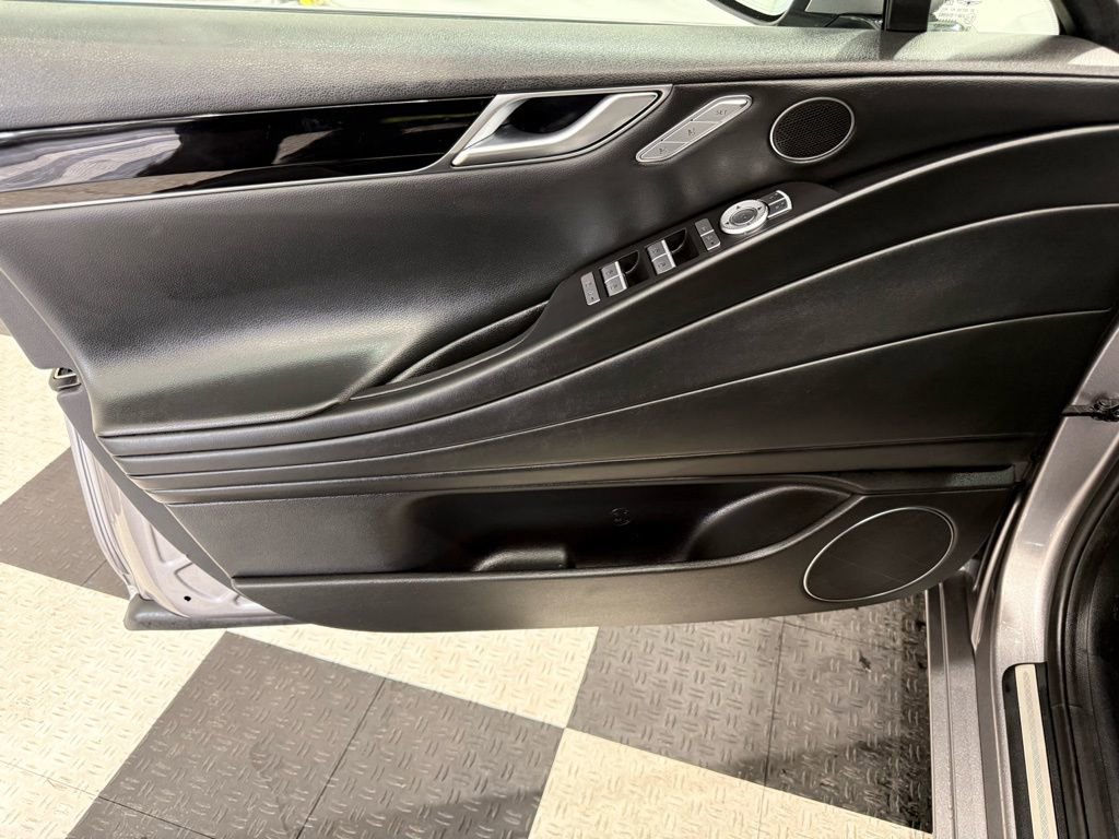 Used 2023 Genesis G80 2.5T image 13