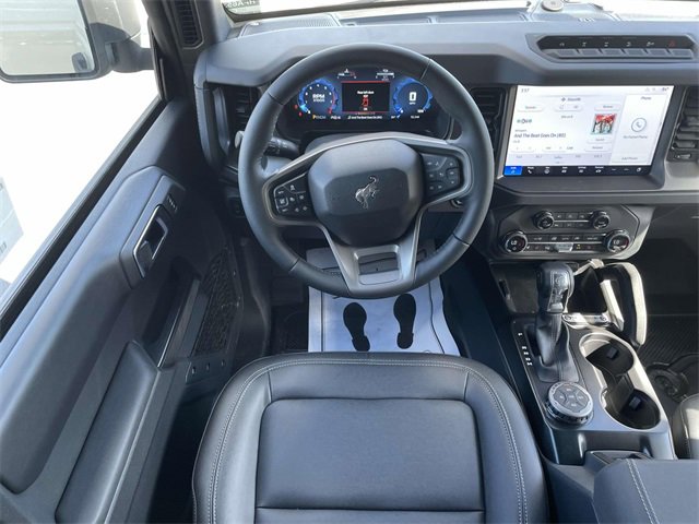 New 2025 Ford Bronco Badlands image 8