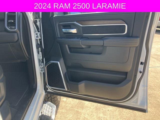 Used 2024 RAM 2500 Laramie image 11