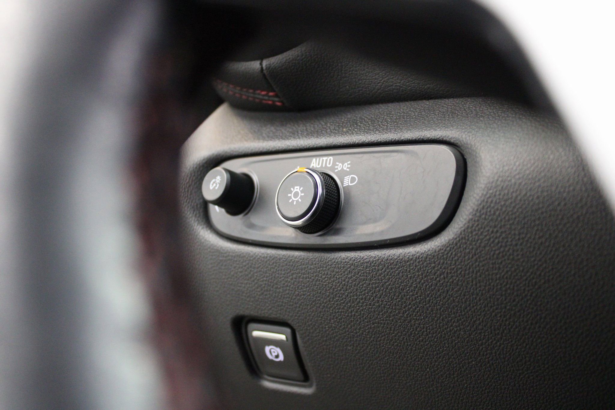 Used 2022 Chevrolet Blazer RS image 35