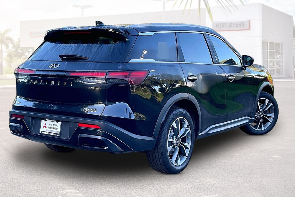 Used 2024 INFINITI QX60 Luxe AWD/4WD image 33
