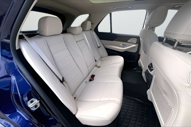 Used 2025 Mercedes-Benz GLE 350 4MATIC image 20