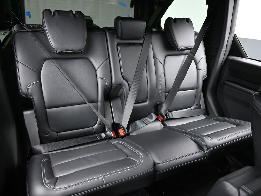 New 2025 Ford Bronco Outer Banks image 37