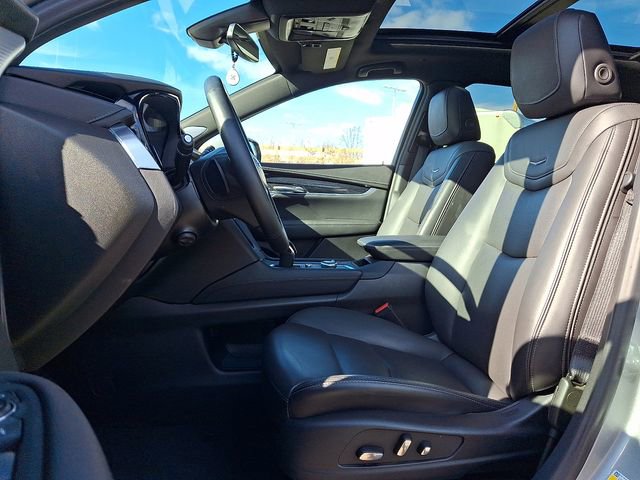 Certified 2025 Cadillac XT5 Premium Luxury image 12
