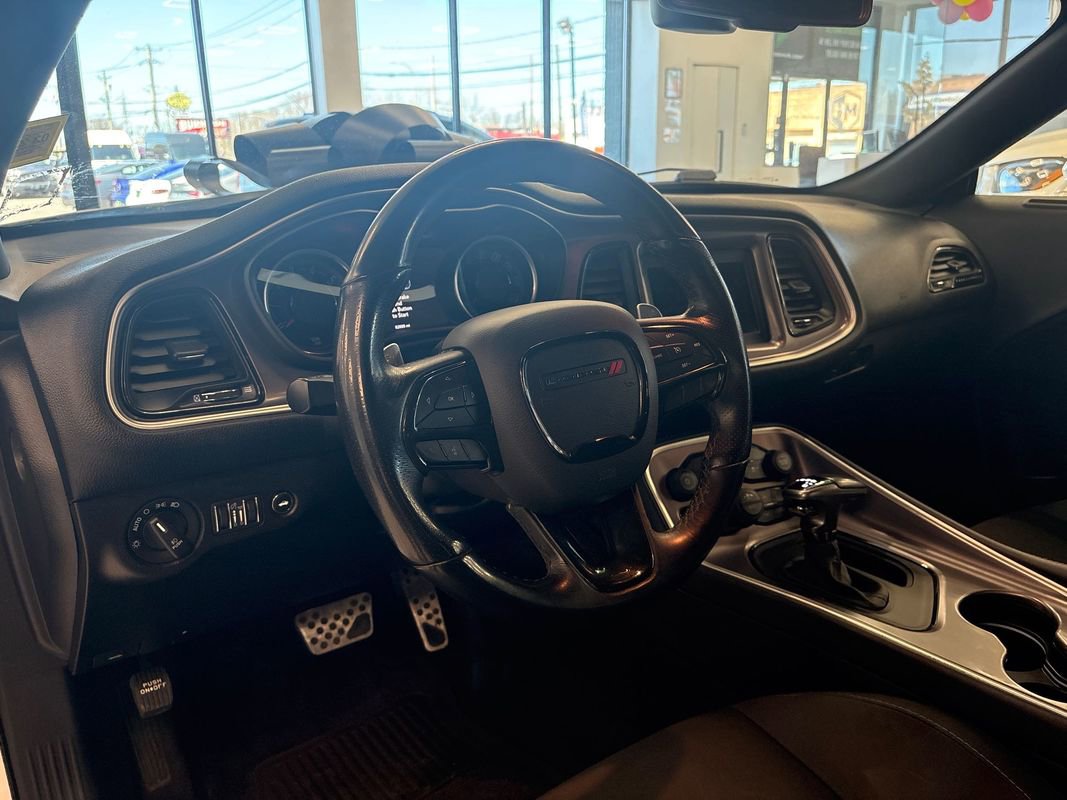 Used 2019 Dodge Challenger R/T image 16