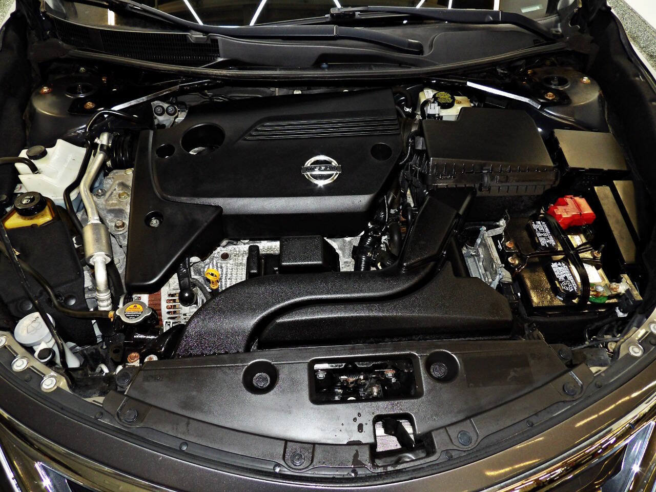 Used 2015 Nissan Altima 2.5 SL w/ Moonroof Package FWD image 23
