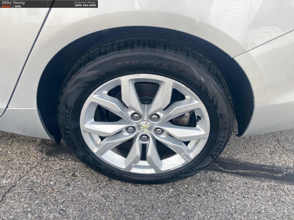 Used 2016 Chevrolet Impala LT FWD image 9