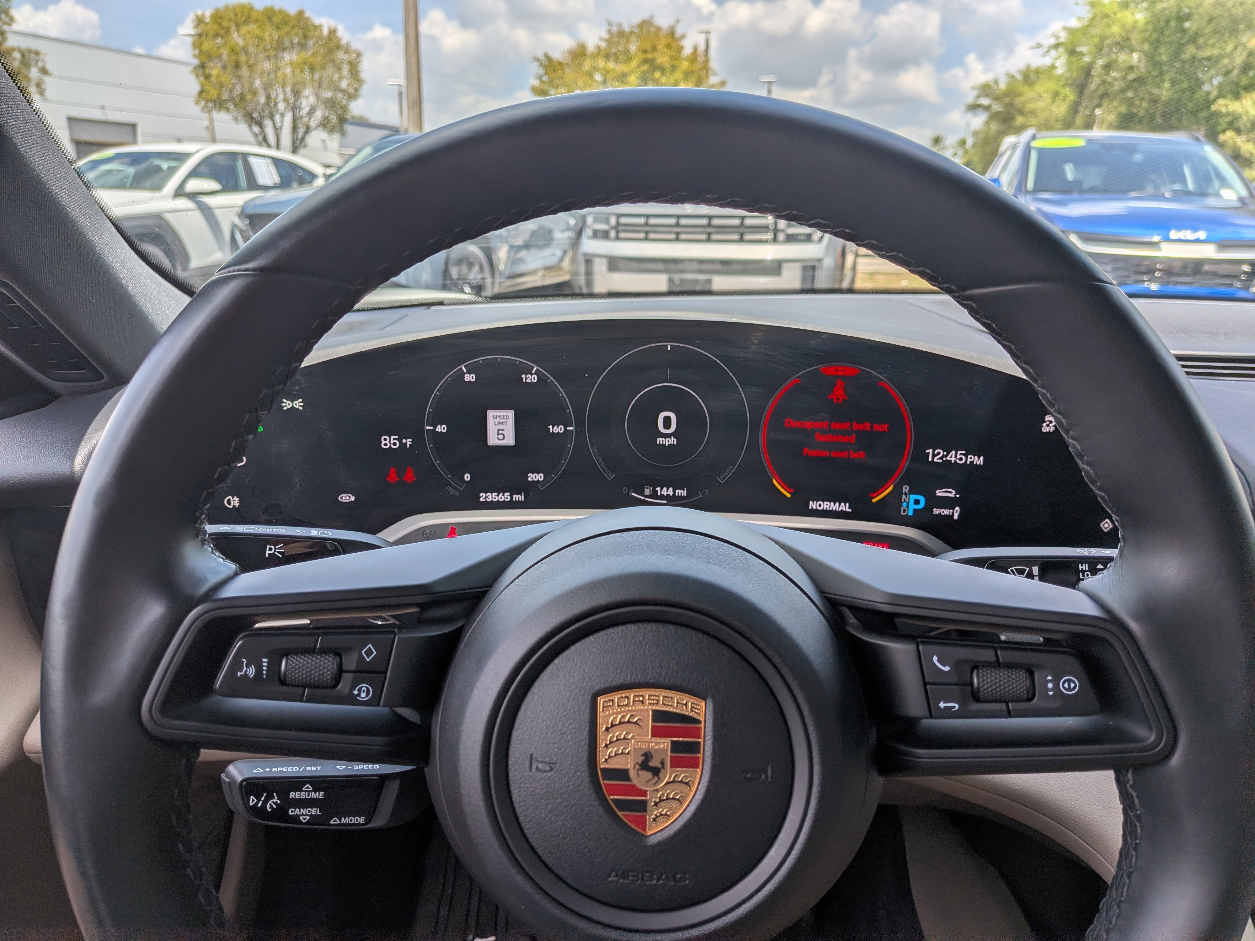 Used 2022 Porsche Taycan 4S image 26