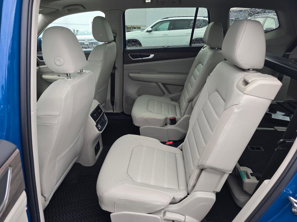 New 2026 Volkswagen Atlas SEL image 37