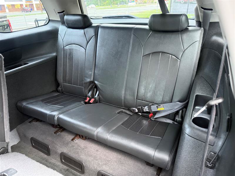 Used 2013 GMC Acadia Denali AWD/4WD image 23
